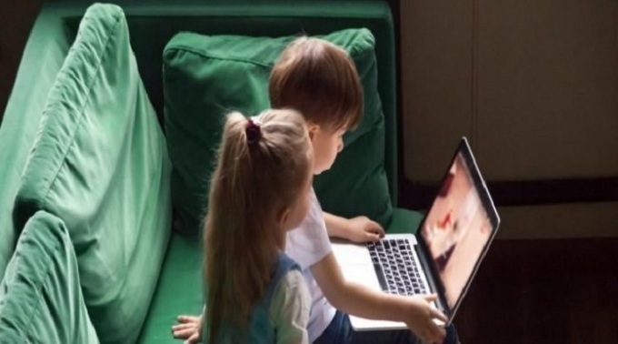 قضية استدراج أطفال عبر الأنترنات..   وزارات على الخط.. الكرباعي يطرح سيناريوهات.. ورئيس لجنة الأسرة بالبرلمان  ينتقد